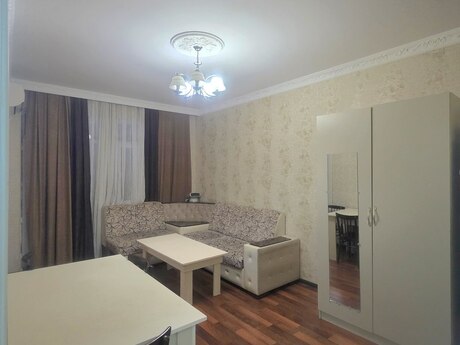 2 otaqlı köhnə tikili - Memar Əcəmi m. - 35 m²