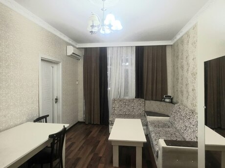 2 otaqlı köhnə tikili - Memar Əcəmi m. - 35 m²