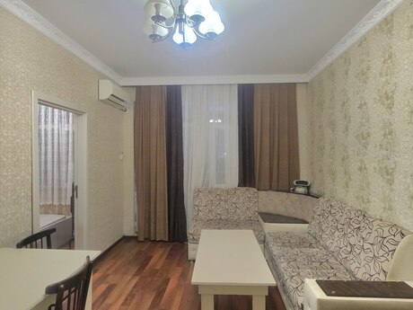 2 otaqlı köhnə tikili - Memar Əcəmi m. - 35 m²