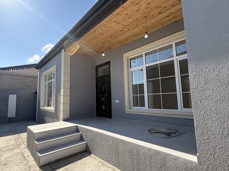 4 otaqlı həyət evi/bağ evi - Binə q. - 140 m²