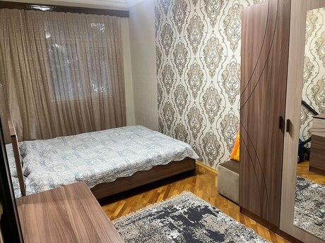 2 otaqlı köhnə tikili - Memar Əcəmi m. - 56 m²