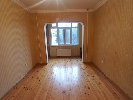 2 otaqlı köhnə tikili - Əhmədli q. - 65 m²