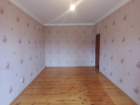 2 otaqlı köhnə tikili - Əhmədli q. - 65 m²
