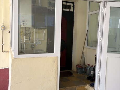 3 otaqlı həyət evi/bağ evi - Mərdəkan q. - 105 m²