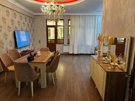Elan №6095877 - Bakı, Həzi Aslanov m., 3 otaqlı, 130 m², 1/6 mərtəbə