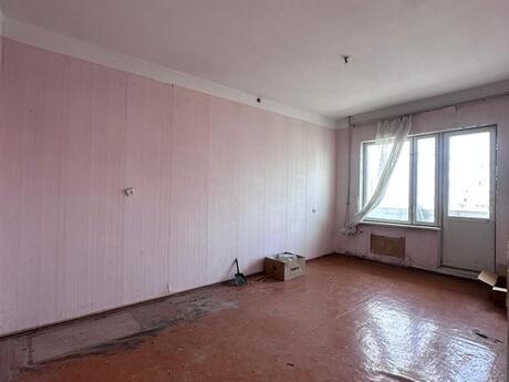 3 otaqlı köhnə tikili - Qara Qarayev m. - 75 m²
