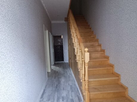 4 otaqlı həyət evi/bağ evi - Xırdalan - 120 m²
