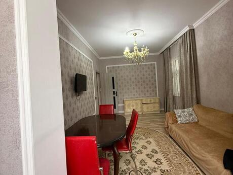 2 otaqlı köhnə tikili - Memar Əcəmi m. - 50 m²