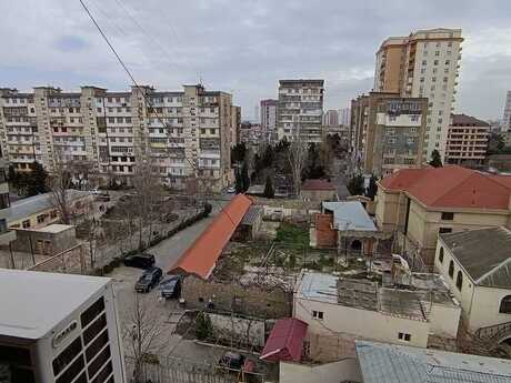 4 otaqlı köhnə tikili - Azadlıq Prospekti m. - 97 m²