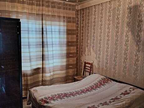 4 otaqlı köhnə tikili - Azadlıq Prospekti m. - 97 m²