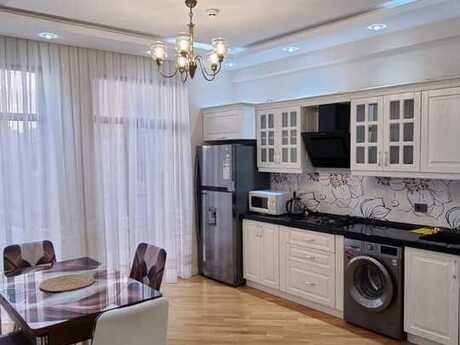 3 otaqlı yeni tikili - Nəsimi r. - 140 m²