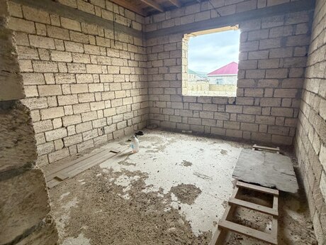 5 otaqlı həyət evi/bağ evi - Lökbatan q. - 140 m²