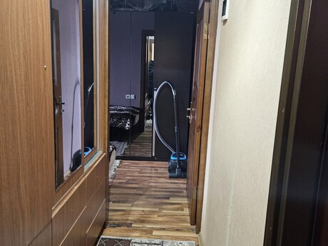 2 otaqlı köhnə tikili - 20 Yanvar m. - 50 m²