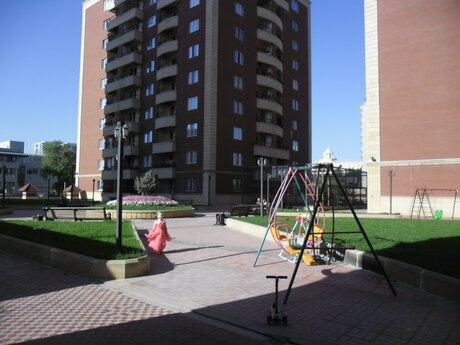 3 otaqlı yeni tikili - Nizami m. - 150 m²