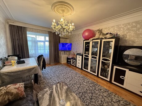 3 otaqlı köhnə tikili - Xalqlar Dostluğu m. - 75 m²