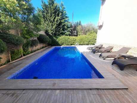 4 otaqlı həyət evi/bağ evi - Mərdəkan q. - 250 m²