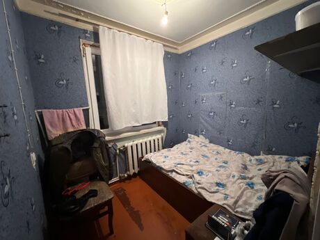 2 otaqlı köhnə tikili - Xalqlar Dostluğu m. - 30 m²