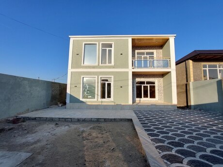 5 otaqlı həyət evi/bağ evi - Hövsan q. - 172 m²