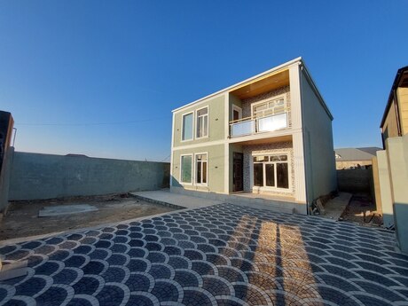 5 otaqlı həyət evi/bağ evi - Hövsan q. - 172 m²