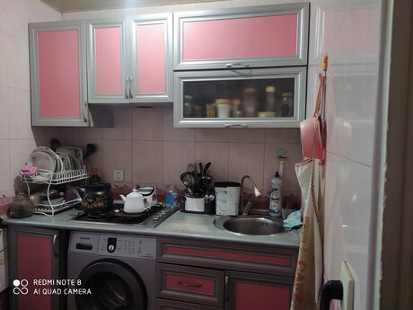 2 otaqlı köhnə tikili - Lökbatan q. - 42 m²