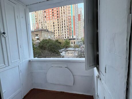2 otaqlı köhnə tikili - Nəriman Nərimanov m. - 55 m²