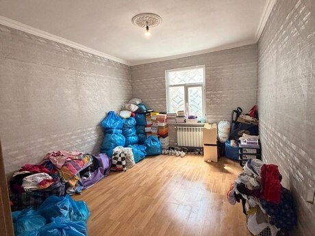 4 otaqlı həyət evi/bağ evi - Zabrat q. - 100 m²