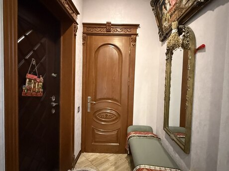 4 otaqlı yeni tikili - Xalqlar Dostluğu m. - 140 m²