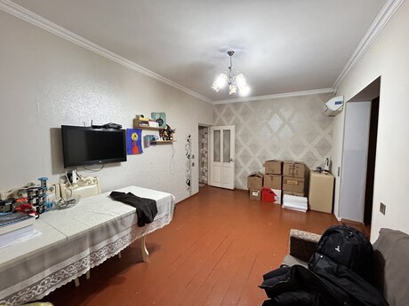 2 otaqlı köhnə tikili - Gənclik m. - 55 m²