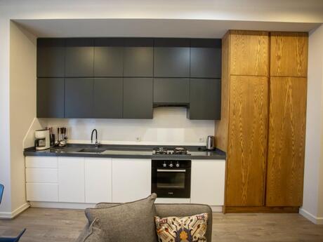 3 otaqlı yeni tikili - 28 May m. - 130 m²