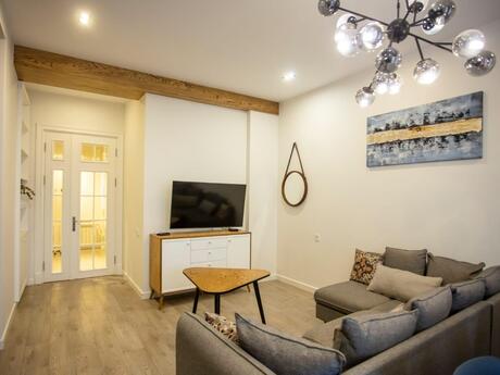 3 otaqlı yeni tikili - 28 May m. - 130 m²