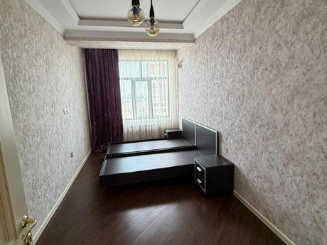3 otaqlı yeni tikili - Binəqədi r. - 135 m²
