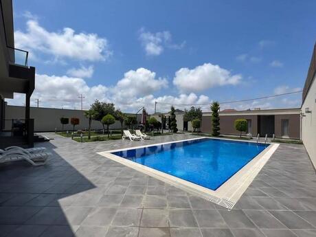 5 otaqlı həyət evi/bağ evi - Sea Breeze q. - 250 m²