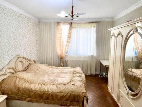 2 otaqlı köhnə tikili - Gənclik m. - 55 m²