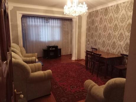 2 otaqlı köhnə tikili - Əhmədli m. - 60 m²