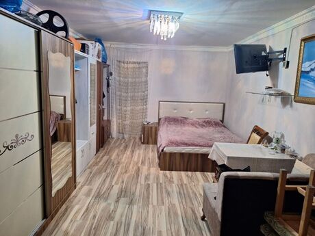 1 otaqlı köhnə tikili - Neftçilər m. - 27 m²