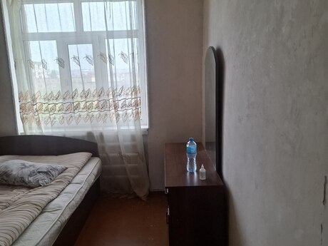 2 otaqlı köhnə tikili - Bakıxanov q. - 60 m²