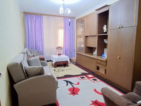 2 otaqlı köhnə tikili - Azadlıq Prospekti m. - 62 m²