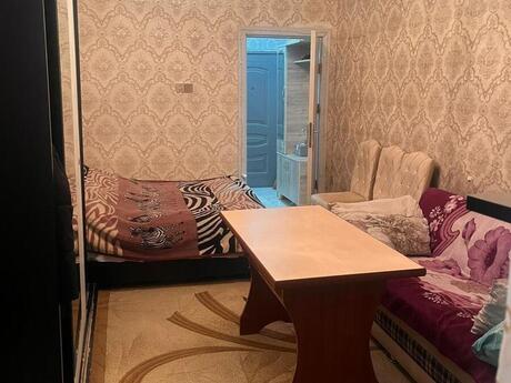 1 otaqlı köhnə tikili - Neftçilər m. - 27 m²