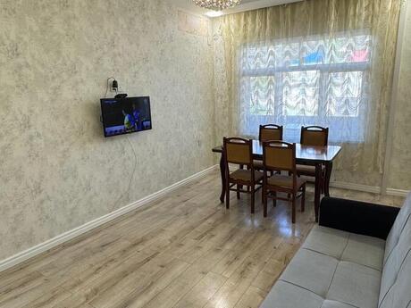 2 otaqlı köhnə tikili - Köhnə Günəşli q. - 60 m²