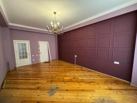 3 otaqlı ofis - Ağ şəhər q. - 150 m²