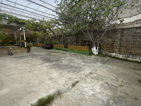3 otaqlı həyət evi/bağ evi - Şüvəlan q. - 120 m²
