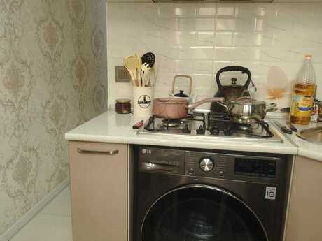 2 otaqlı köhnə tikili - Memar Əcəmi m. - 55 m²
