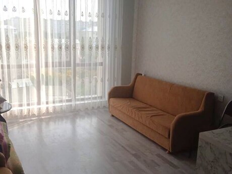 3 otaqlı yeni tikili - Bakıxanov q. - 90 m²