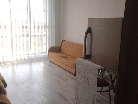 3 otaqlı yeni tikili - Bakıxanov q. - 90 m²