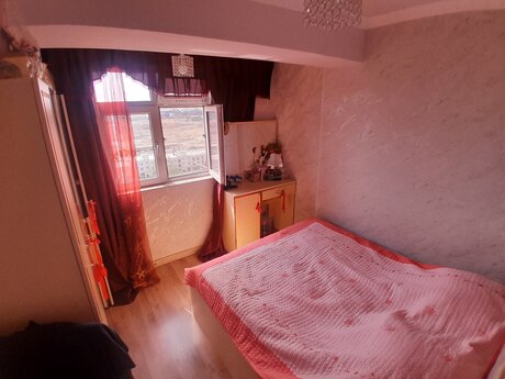 1 otaqlı köhnə tikili - Yeni Günəşli q. - 38 m²