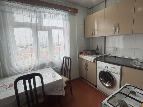 1 otaqlı köhnə tikili - Qaraçuxur q. - 42 m²