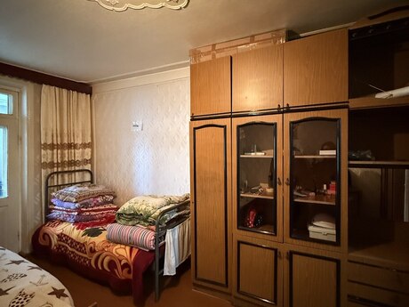 3 otaqlı köhnə tikili - Gəncə - 60 m²