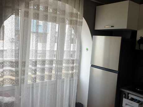 1 otaqlı yeni tikili - Neftçilər m. - 47 m²