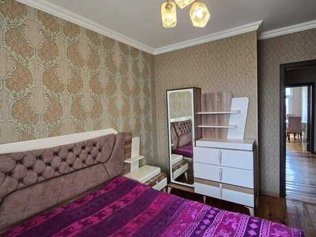 2-комн. вторичка - м. Ахмедлы - 65 м²
