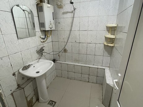 2 otaqlı köhnə tikili - 20 Yanvar m. - 55 m²